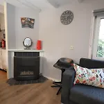 Gezellig Met Openbaar Zwembad Op De Veluwe!
