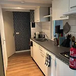 シャレー Gezellig Met Openbaar Zwembad Op De Veluwe!