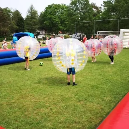 Gezellig Met Openbaar Zwembad Op De Veluwe! 샬레