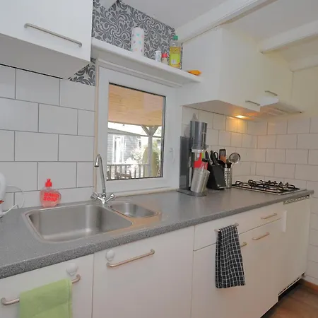 Chalet Gezellig Met Openbaar Zwembad Op De Veluwe!