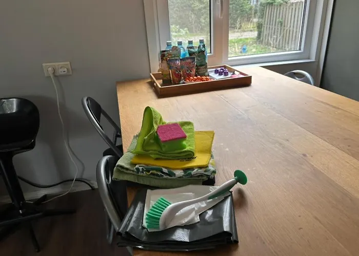 Gezellig Met Openbaar Zwembad Op De Veluwe! *