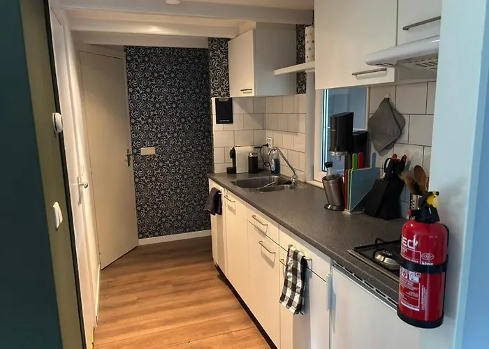 Chalet Gezellig Met Openbaar Zwembad Op De Veluwe!