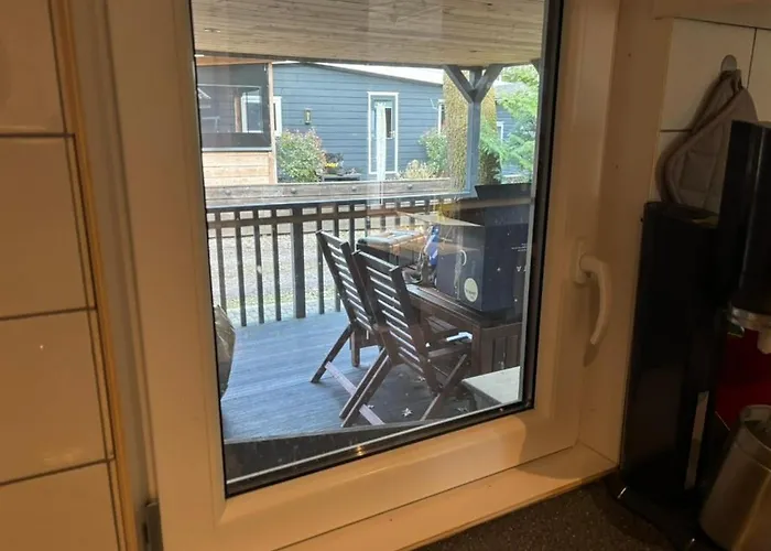 Gezellig Met Openbaar Zwembad Op De Veluwe! Chalet