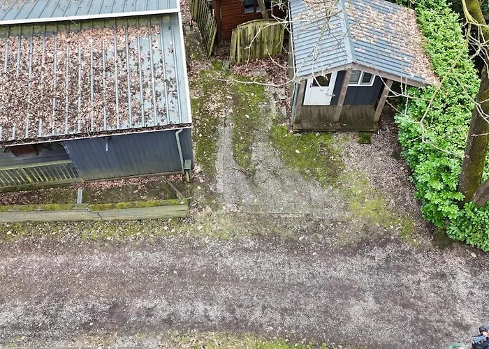 Gezellig Met Openbaar Zwembad Op De Veluwe! Chalet Hoenderloo