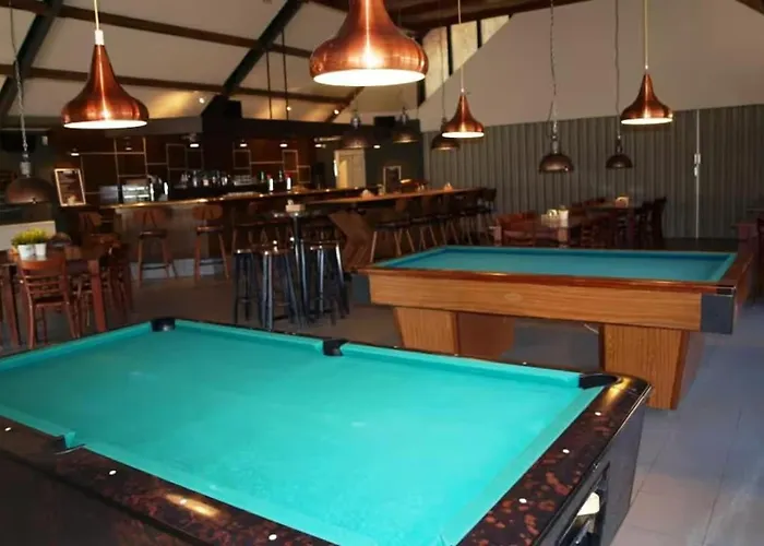 Gezellig Met Openbaar Zwembad Op De Veluwe! Chalet *